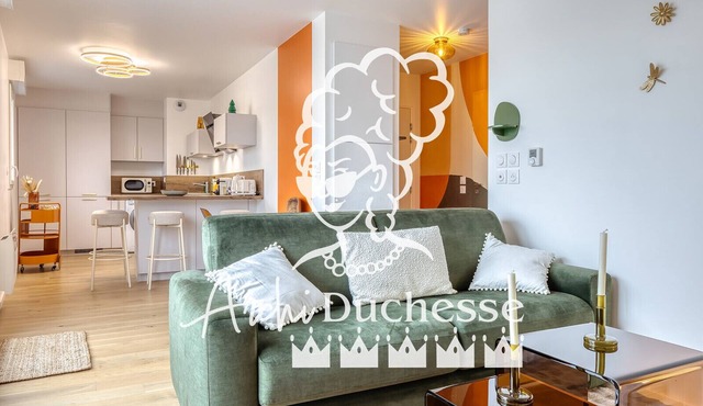 Les Mathurins, F2 unique terrasse, parking et sport