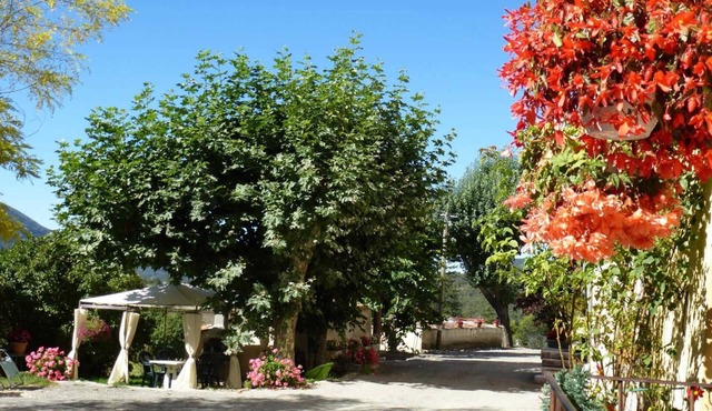 Les Mesanges aux Baux