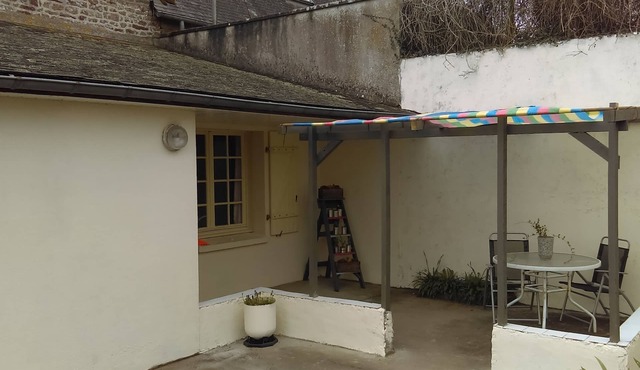 LES MEZERAIS RURAL 1 BED PRIVATE COSY GITE SLEEPS 2