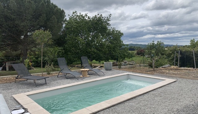 Les Midices, New villa with swimming pool