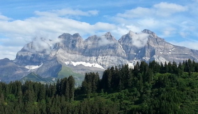 Les Moilles 20 - Four Bedroom Apartment, Sleeps 8