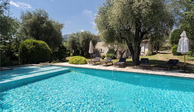 Les Oliviers - Great villa with outdoor pool for family holidays