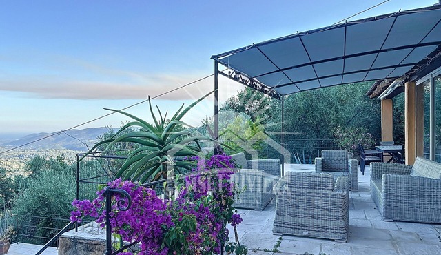 LES OLIVIERS Villa for 6 By Sunset