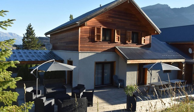 LES ORRES (05 HAUTES ALPES) CHALET TRES'ORRES (12 people) with south-facing terrace