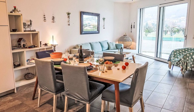 Les Perles du Lac by Interhome