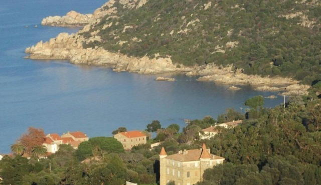 Les pieds dans l'eau: air-conditioned, fully-equipped apartment in Golf de Campomoro