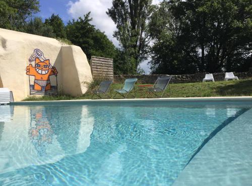 Les pieds dans l'eau: Gîte Gervanne - Plage privée