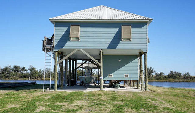 Les Pierre's Luxury Fishing Camp