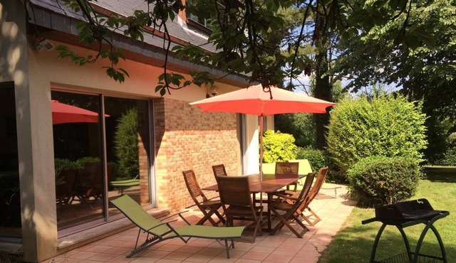 Les Prés des Charmilles