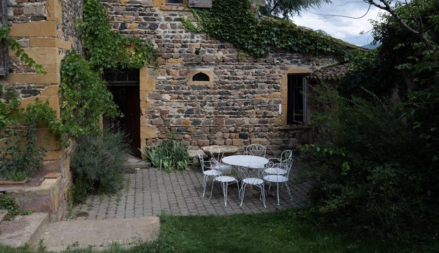 Les Prunelles- Bâtiment Ancien