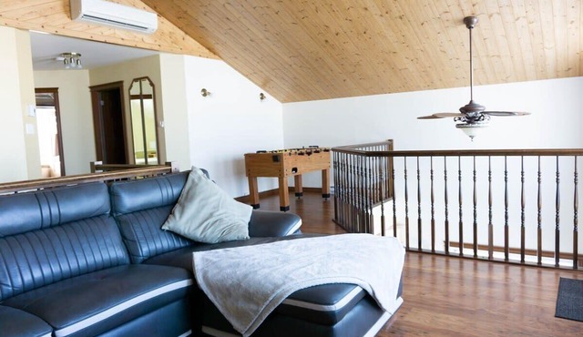 Les Quatre Vents | Lakefront & Private Beach