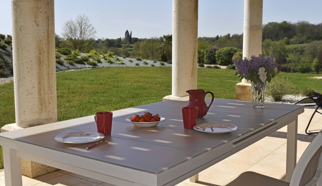 Les Ravels, 4-star charm and comfort, relaxation and calm of the countryside at 2