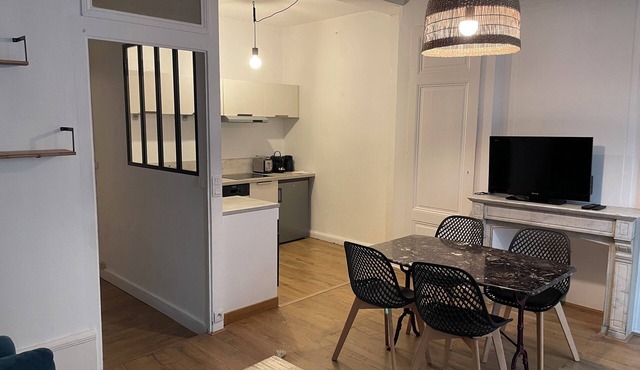 Les Remparts Apartment, Charming 4-Person Ainay Bellecour