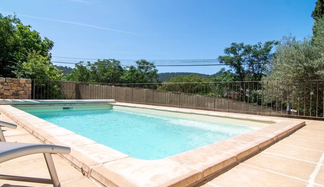Les Restanques by Interhome