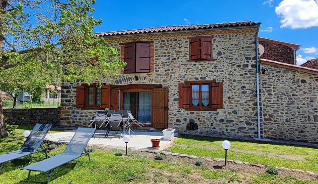 Les Rives du Haut Allier : Country house on the banks of the river Allier