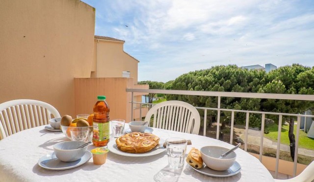 Les Rives du Lac by Interhome