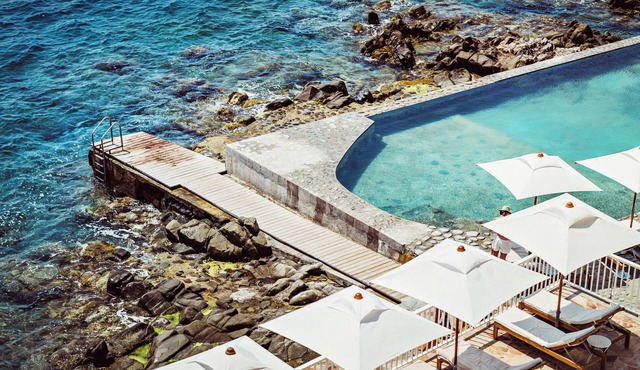 Les Roches Rouges, a Beaumier hotel