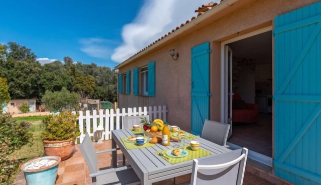 Les Rosiers by Interhome