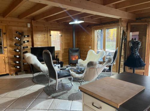 Les Savagnières - chambre chez l habitant