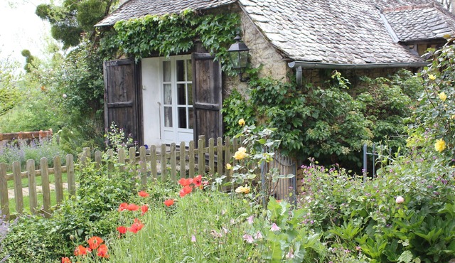 Les Terrasses de Labade, charming gîte between Lot and Aubrac, with swimming pool and spa