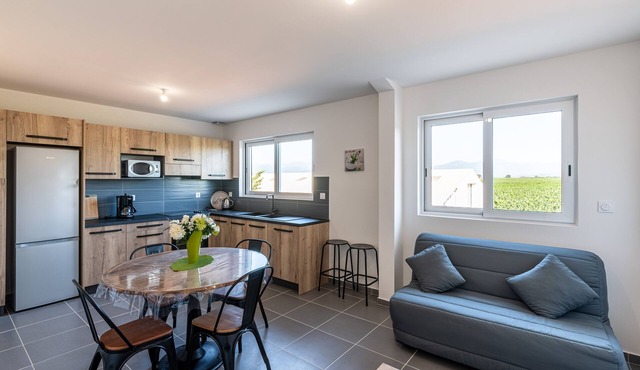 Les Terres Rouges - Two Bedroom Apartment, Sleeps 6