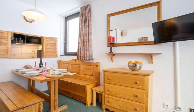 Les Tommeuses (Val Claret) by Interhome