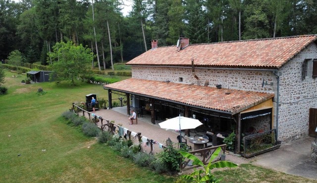 Les Touilles – Bed and Breakfast with Pool and Sauna in the Heart of Périgord