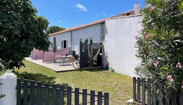 Les Trémières N°1 - 5 mins from the beaches by bike