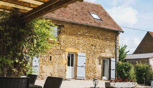 Les Verchères country house in the heart of the Charolais in southern Burgundy