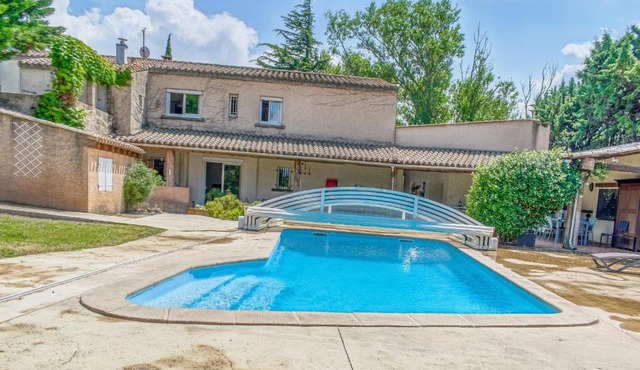 Les Vignes de Carcassonne - Piscine et clim