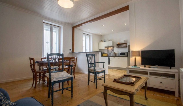 Les Violettes - PORT LOUIS