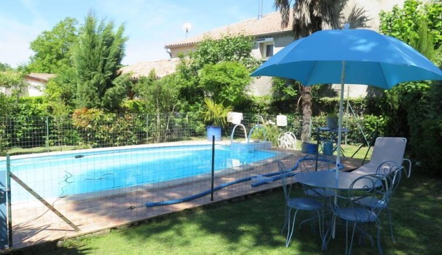 Les Volets Bleus by Interhome