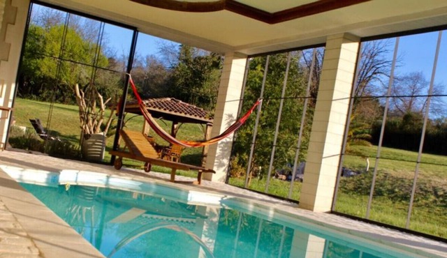 Lescure - Relaxing getaway in the middle of nature with swimming pool, for 12