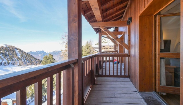 Lesetoilesdelaplagne Chalet 17 Apartment with Mountain View and Balcony