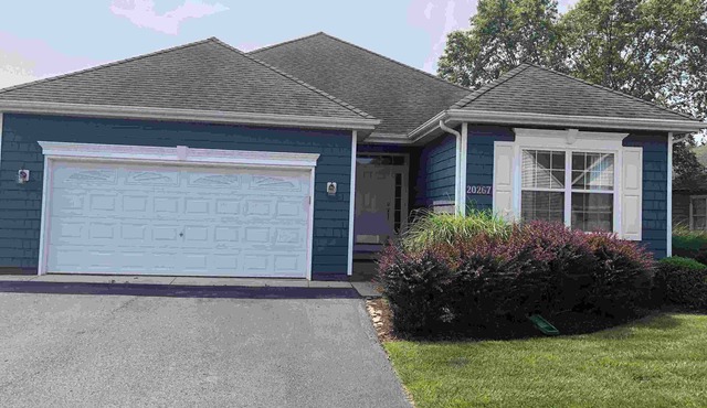 Less than 2 miles to the beach and boardwalk!