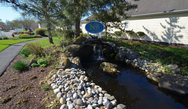 Less than 2 miles to the beach and boardwalk!