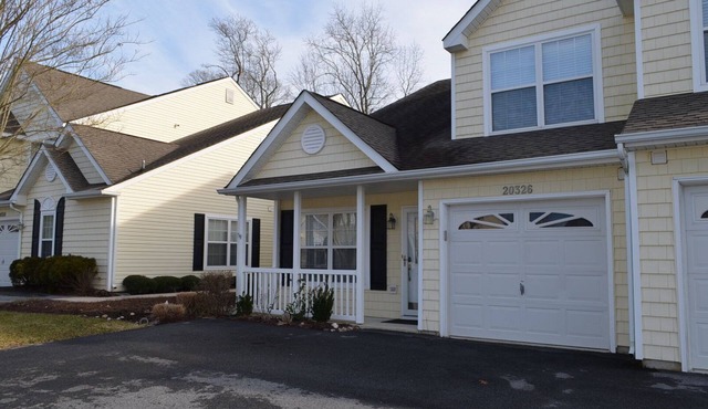 Less than 2 miles to the beach and boardwalk!