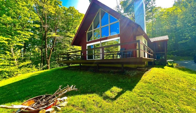 Less the 1 mile to Bromley!