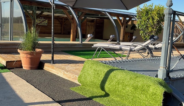 Let yourself be transported to the heart of Berry and discover our heritage.