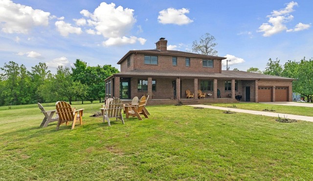 ~ Lewis Estate Farm ~