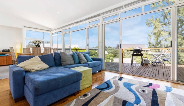 Lewis Retreat - 40 Lewis Road