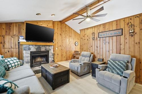 Lewiston Landing- Cozy Lake Access Getaway home