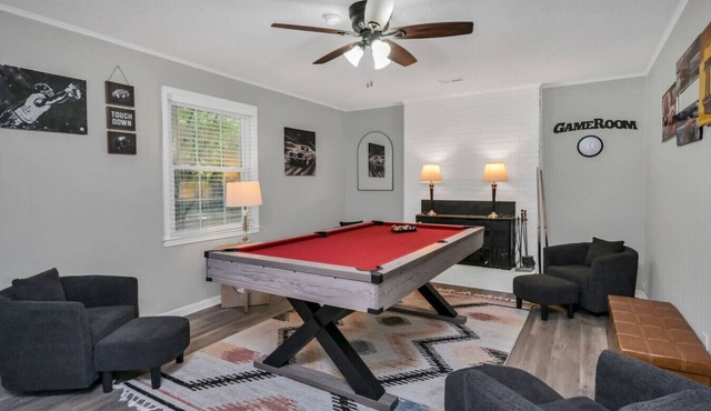 Lexington Leisure House- 4BR w/Pool & Games