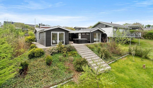 LF11113 Struer - Rævlingevej 4