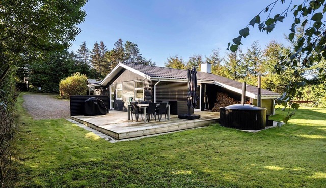 LF16121 Farsø - Bjarkesvej 11