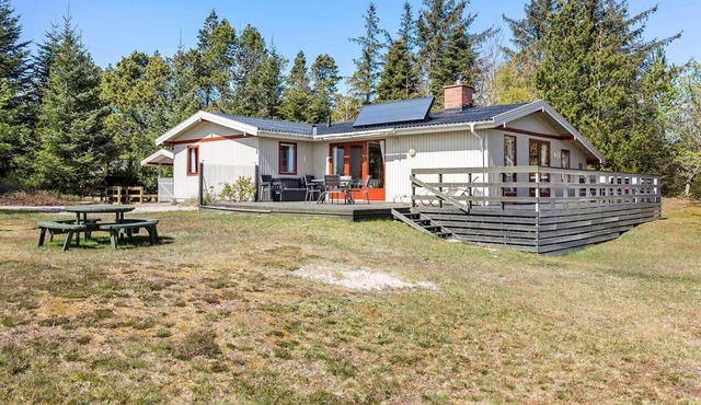 LF18110 Vesløs - Agerøvej 13