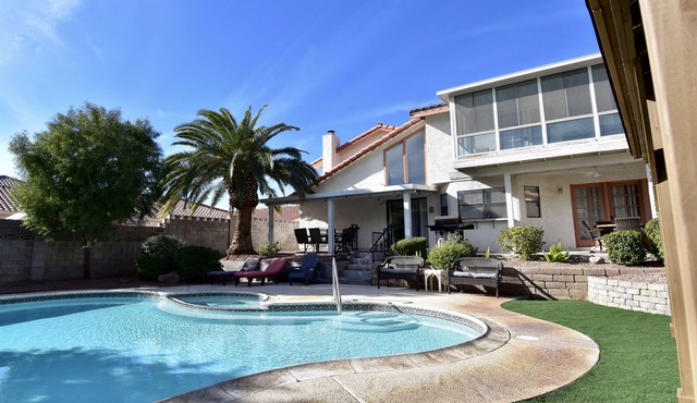 Lg Family Friendly 4 BD, Heated Pool, 12Min To The Strip