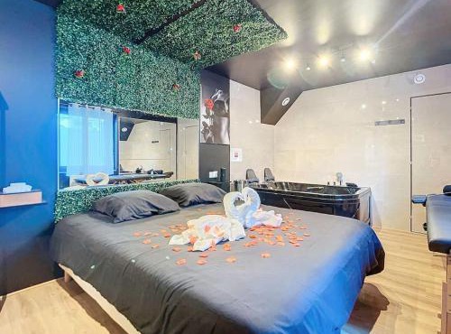 Lh room- balnéo-suite romantique