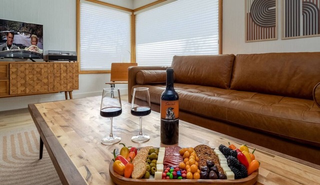 Liberty Belle - Southside Taste of Modern Country Beauty