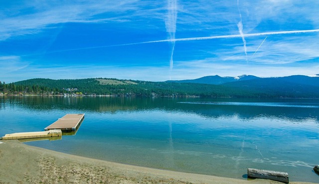Liberty Lake Waterfront Vacation Rental (Breathtaking View)